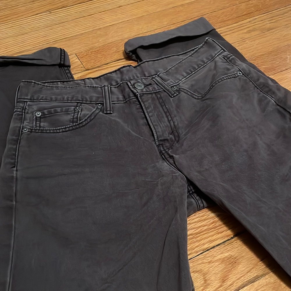 Levi’s 514 Jeans